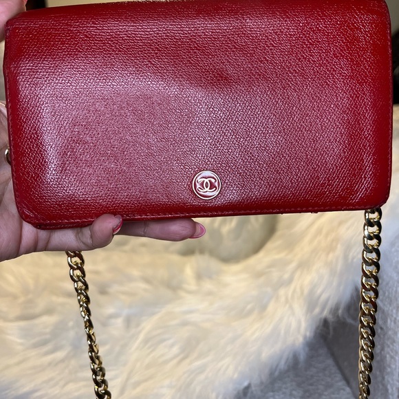 CHANEL RED CALFSKIN CROSSBODY WOC - Picture 3 of 9